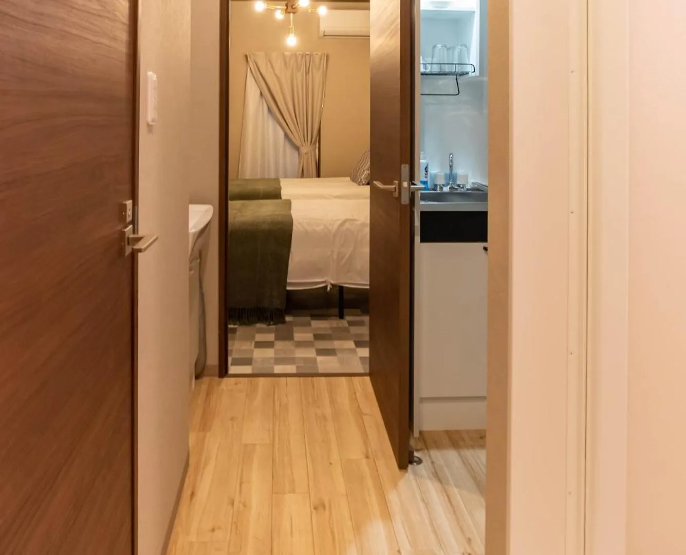 Bijou Suites Next Osaka